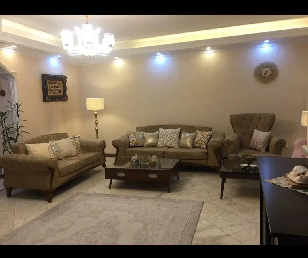 ۷۶ متری * باغ فیض * ۲ خواب ۲۲ بهمن گلستان دوم همکف