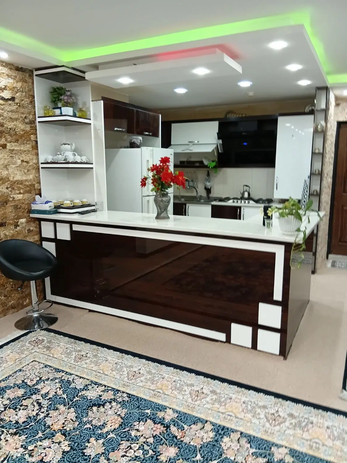اپارتمان دوخوابه میلاد