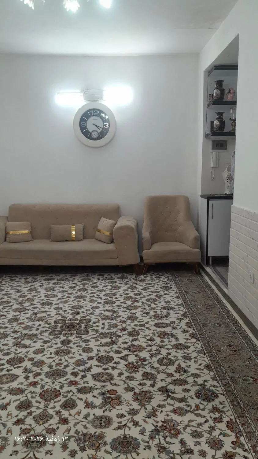 52 متر کلنگی