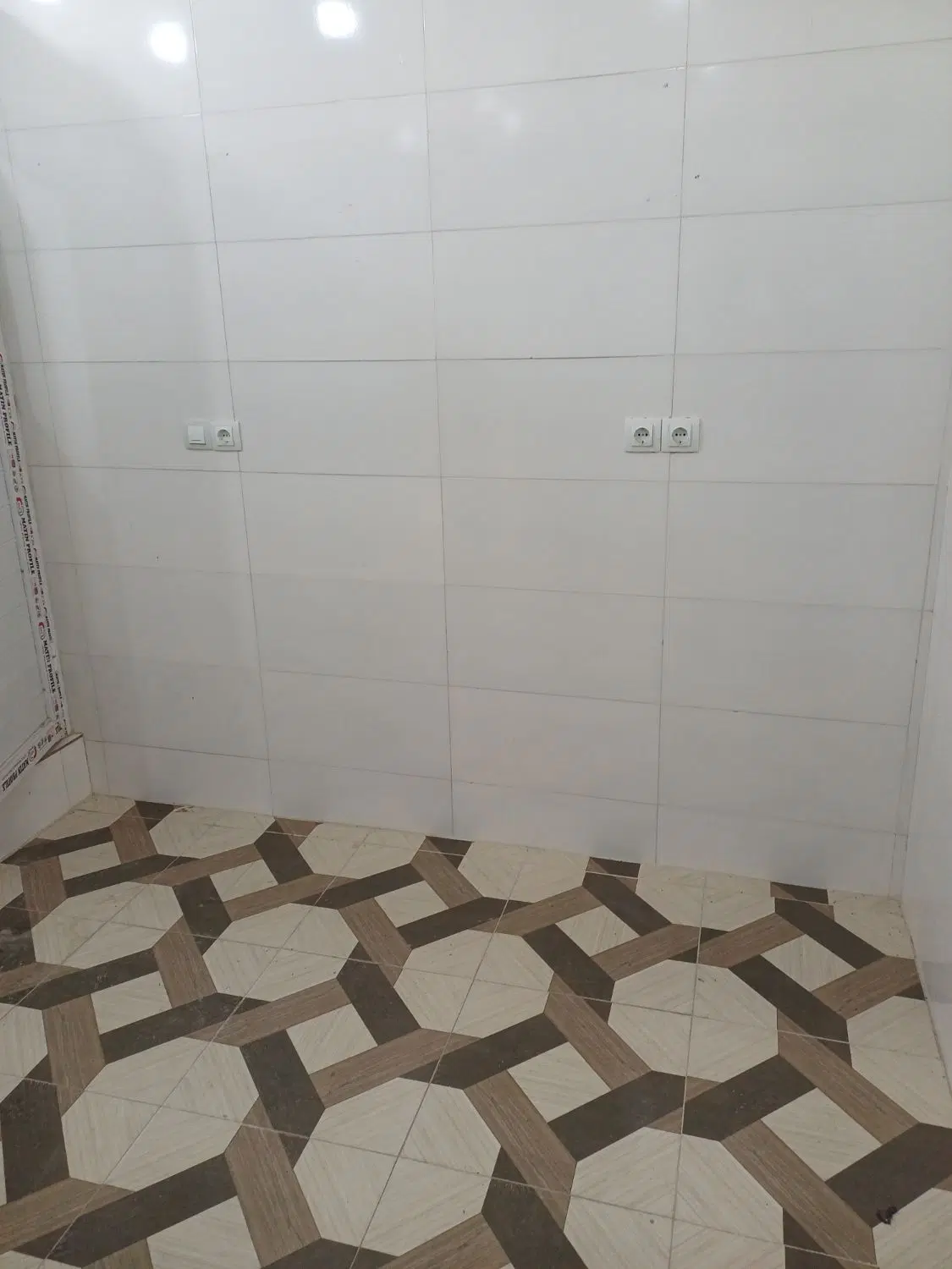 مغازه ۱۲ متری