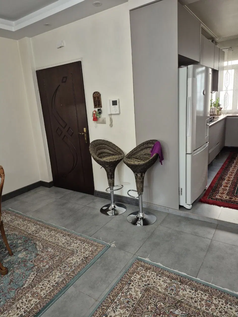 فروش 90 متری تک واحدی قنات کوثر
