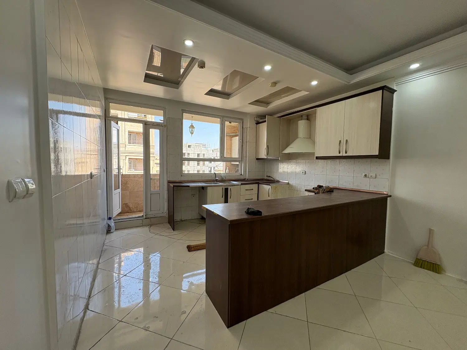 اپارتمان دوخوابه