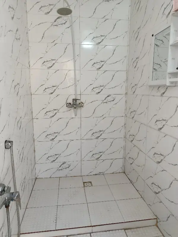 کارگاه . انباری