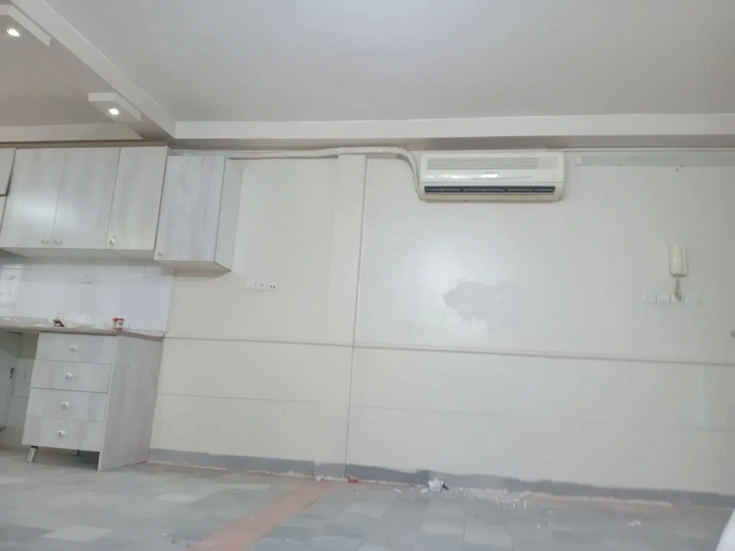 رهن و اجاره  واحد ۶۵ متری
