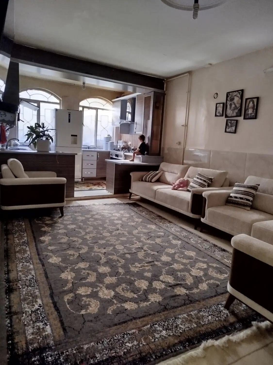 اجاره آپارتمان ۷۸ متری شهرک صادقیه