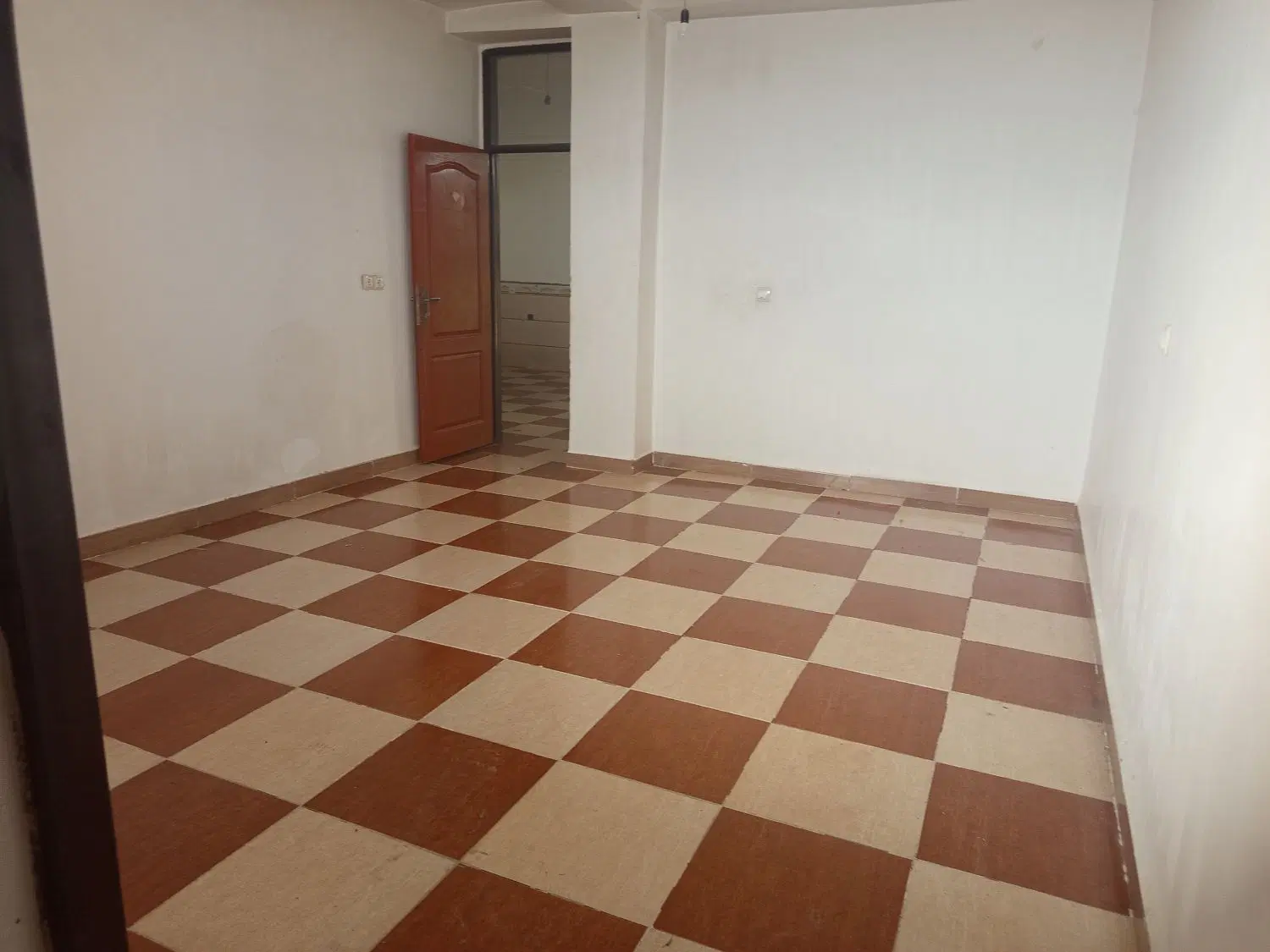 یک آپارتمان دو خوابه مرکز شهر