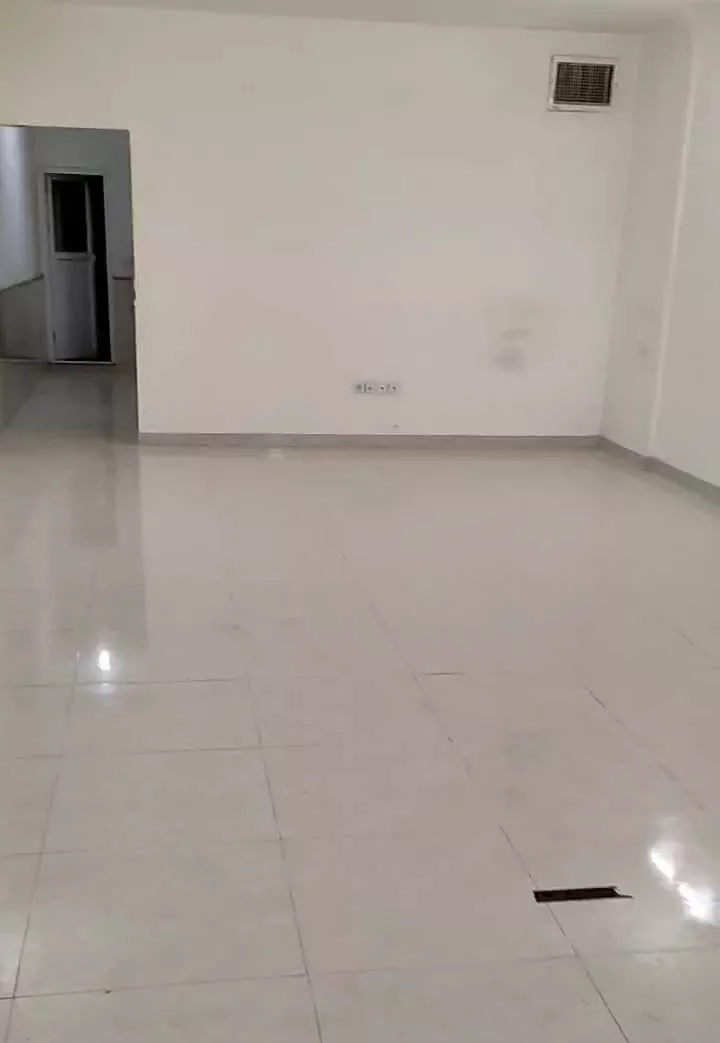 اپارتمان طبرسی 22مبارکی18 طبقه اول دوخواب شیک