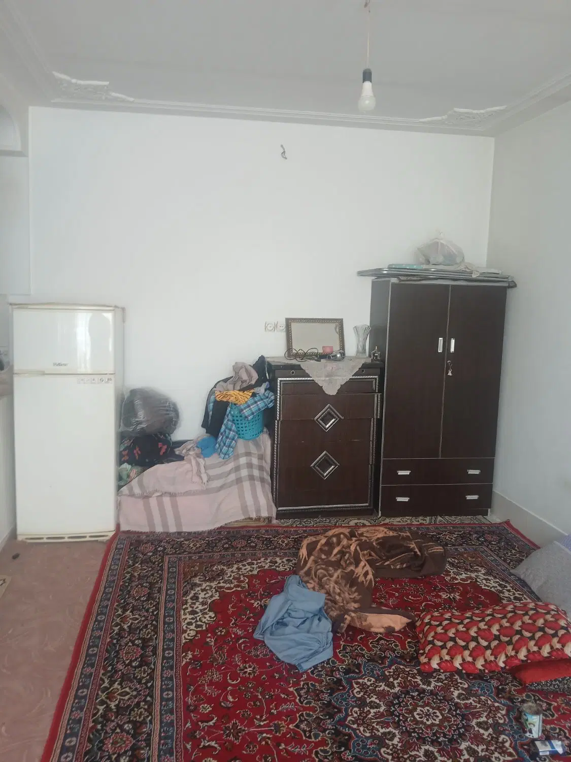 خانه پشت قواره