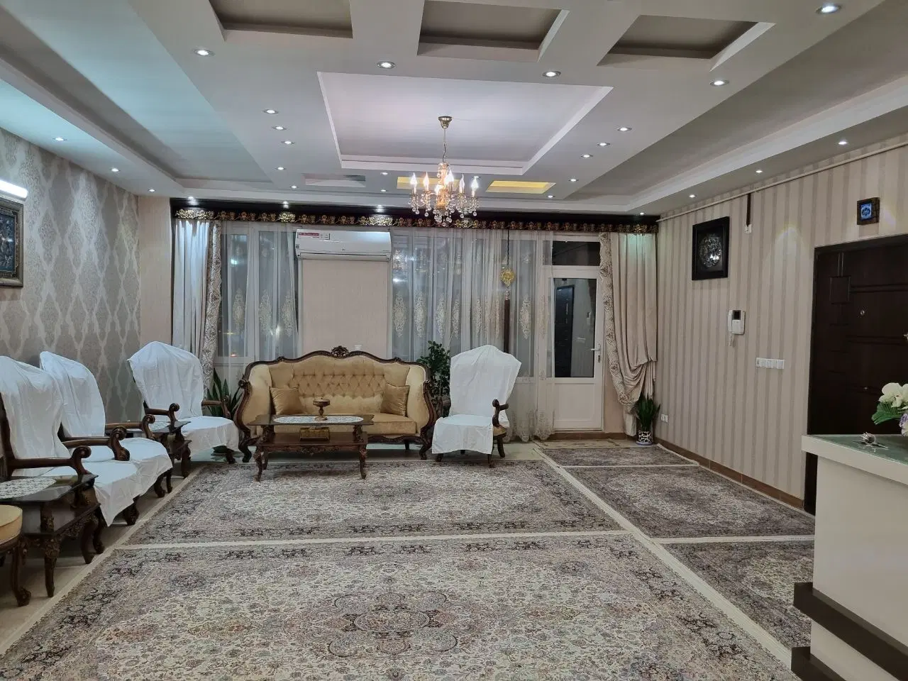 اپارتمان زیبا و آرام برای زندگی