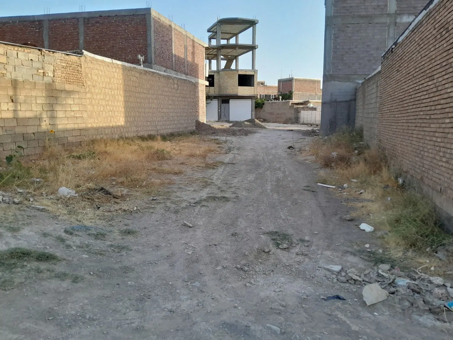 زمین خام