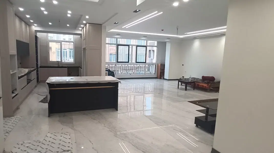۱۹۰ متر نوساز کلید نخورده