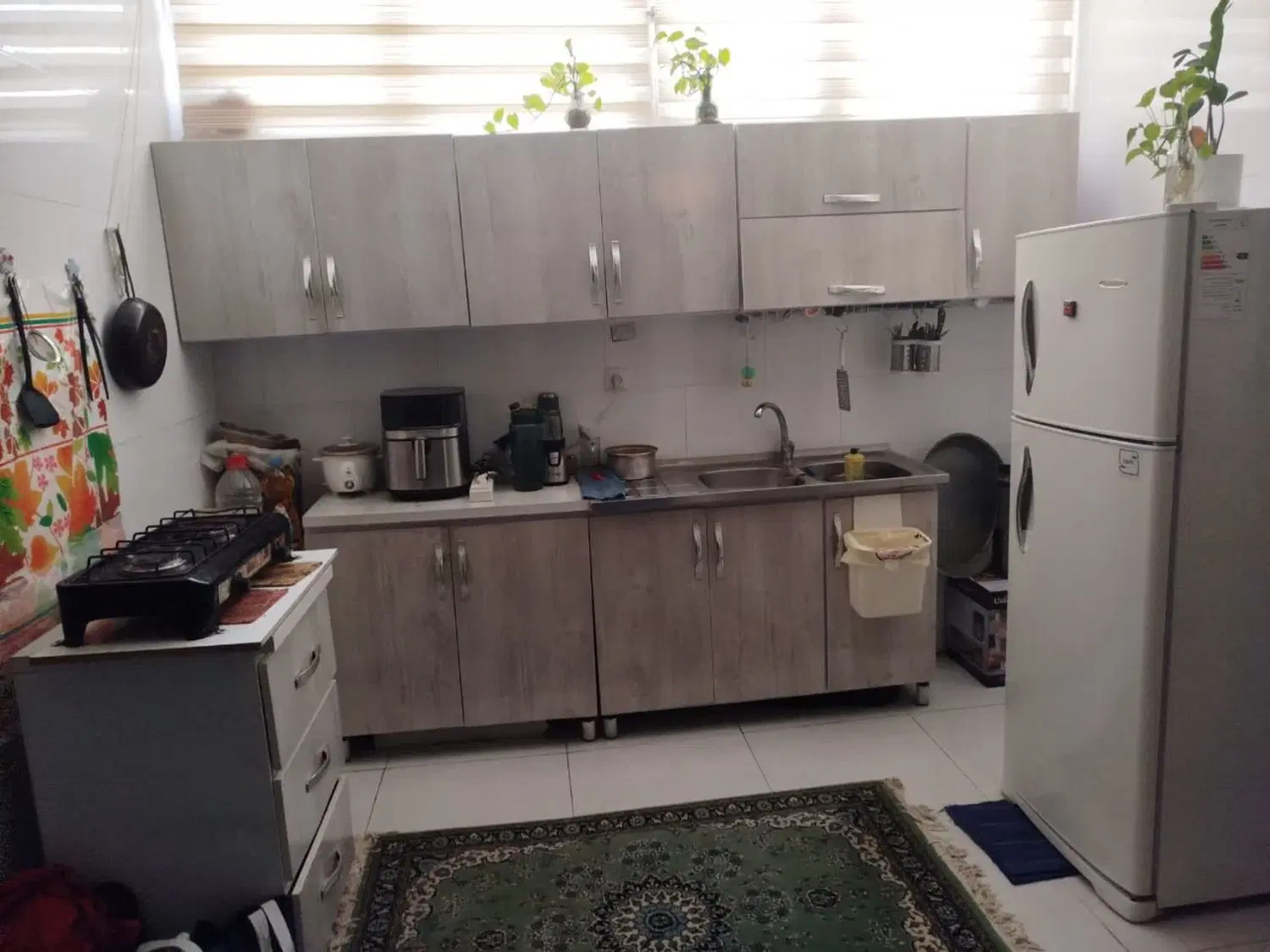 زیرزمین راه جدا
