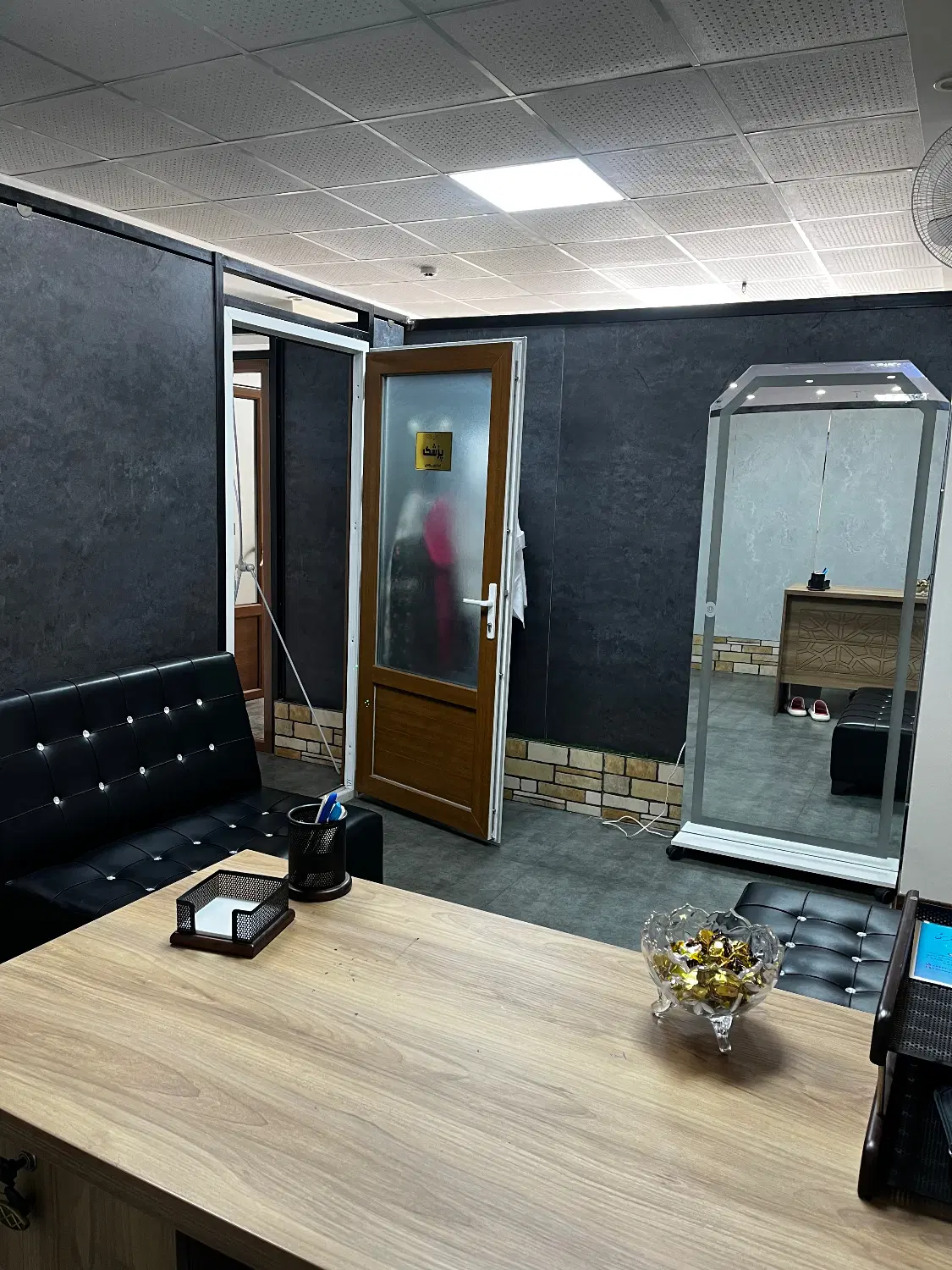 اجاره یک اتاق از کلینیک زیبایی