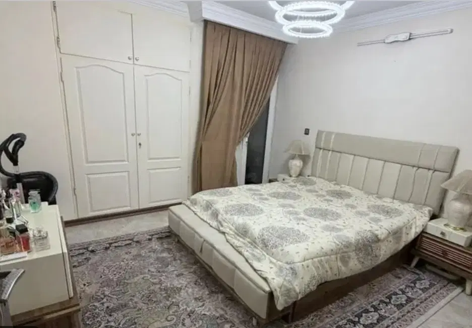 نیازمند هم خانه