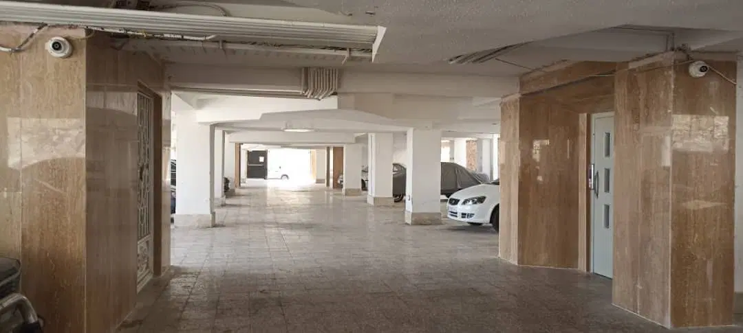 ۸۰متر دوخوابه پارکینگ دار فاز۹