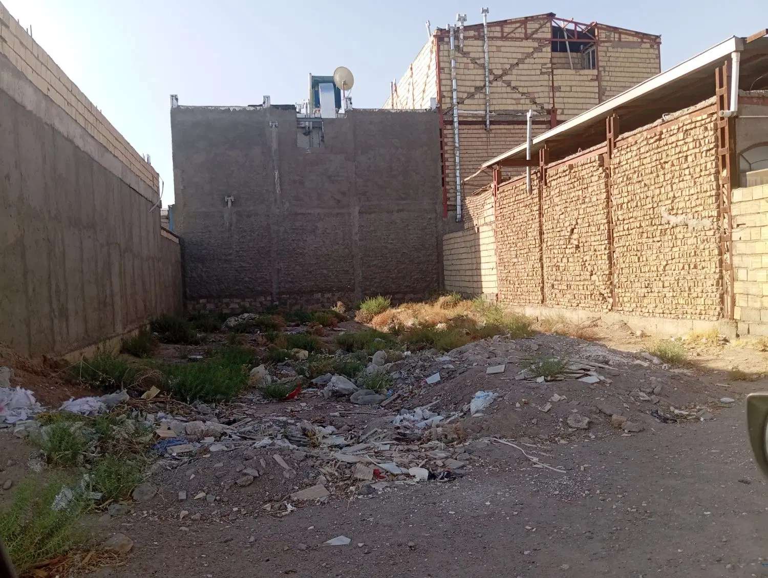 زمین فروشی نجف‌شهر فاز 2 سندتک برگ پروانه 120متر