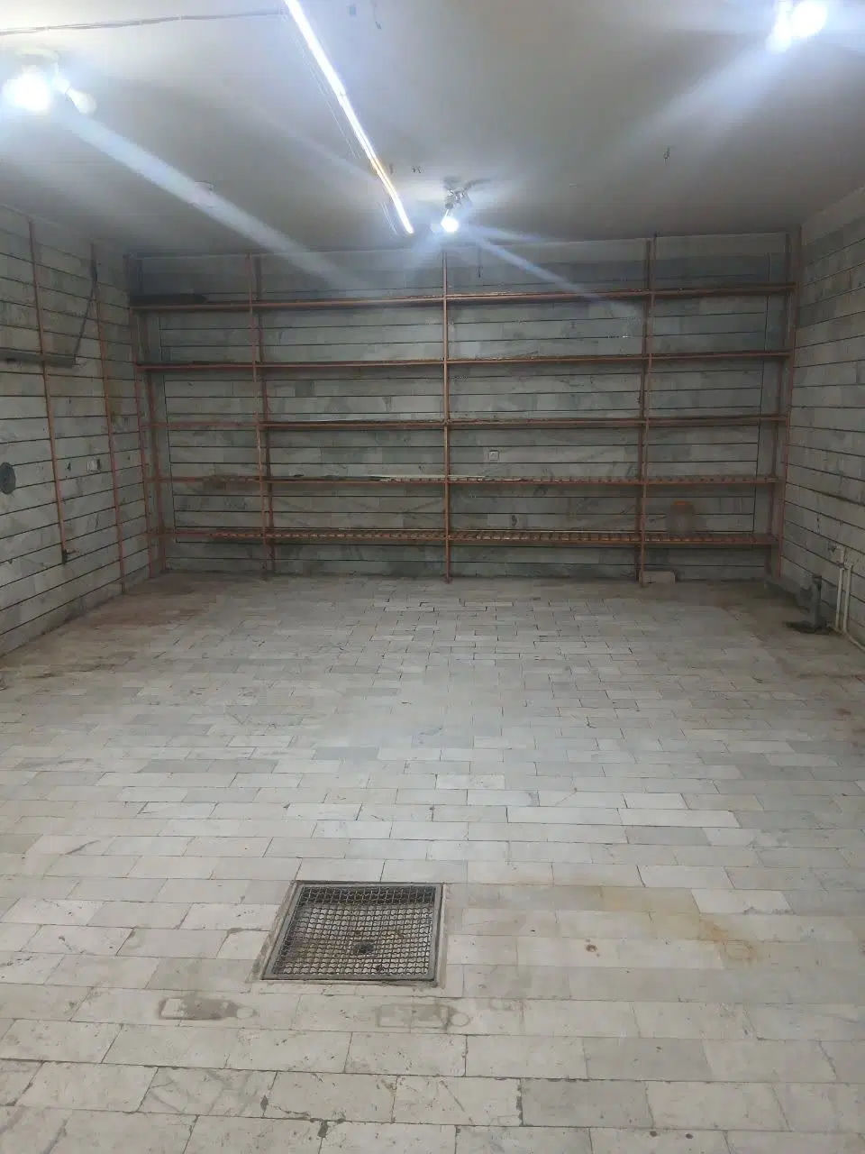 اجاره مغازه ۶۰متری خیابان ساعی