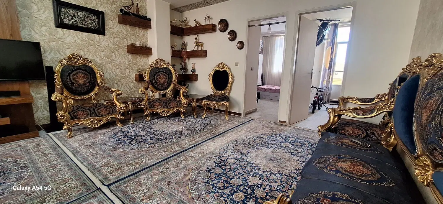 ۸۵ متر طبقه سوم فول بازسازی شاخه اصلی