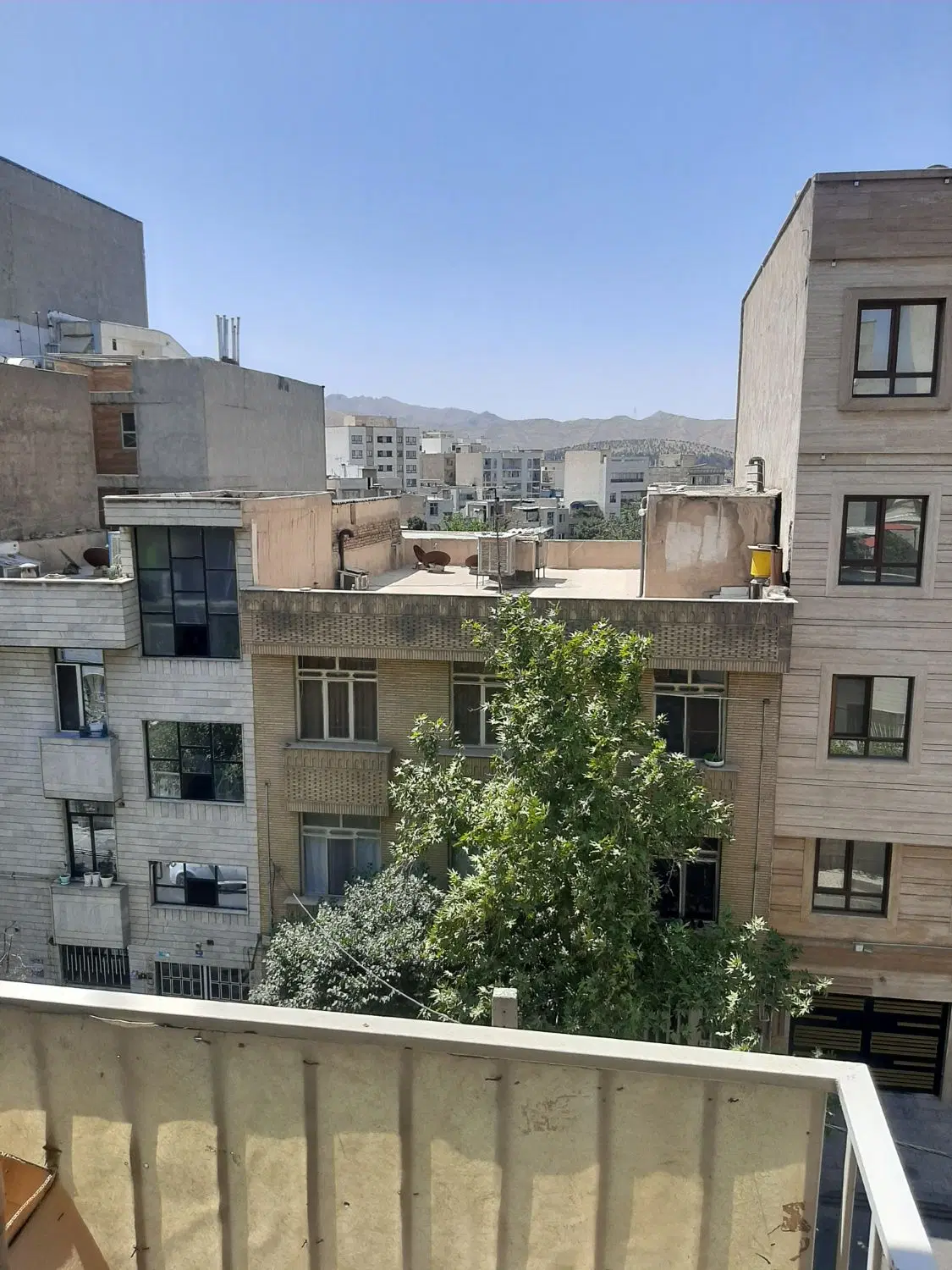 اپارتمان۶۴متری یک خوابه بلوار ۱۳۱