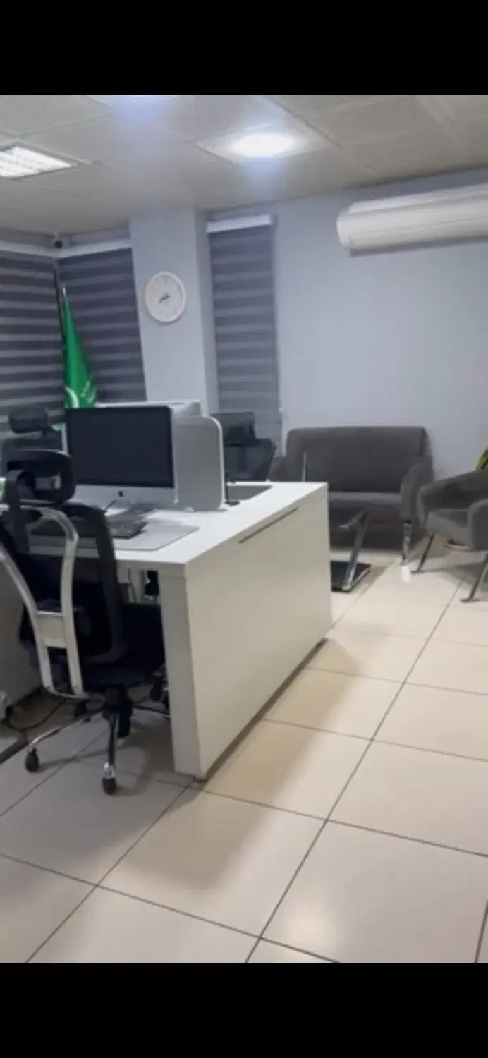 هفتاد متر مربع اداری شیک و مدرن.هشتگرد.بلوار سپاه