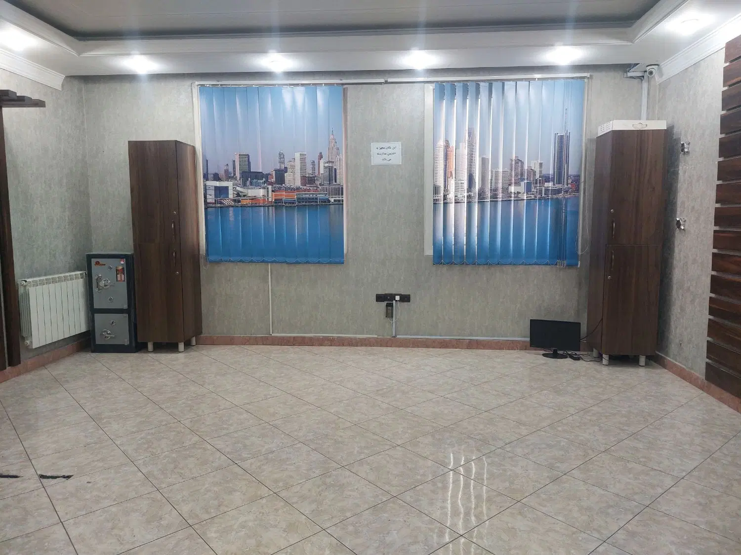 اجاره فضایی به متراژ ۴۰ متر در داخل دفتر پیشخوان