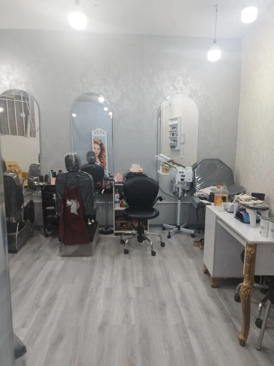 رهن و اجاره سالن زیبایی