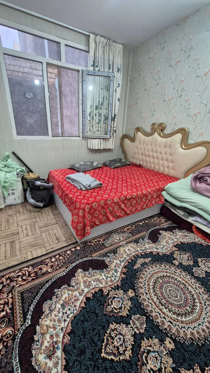 آپارتمان نیست در جهان