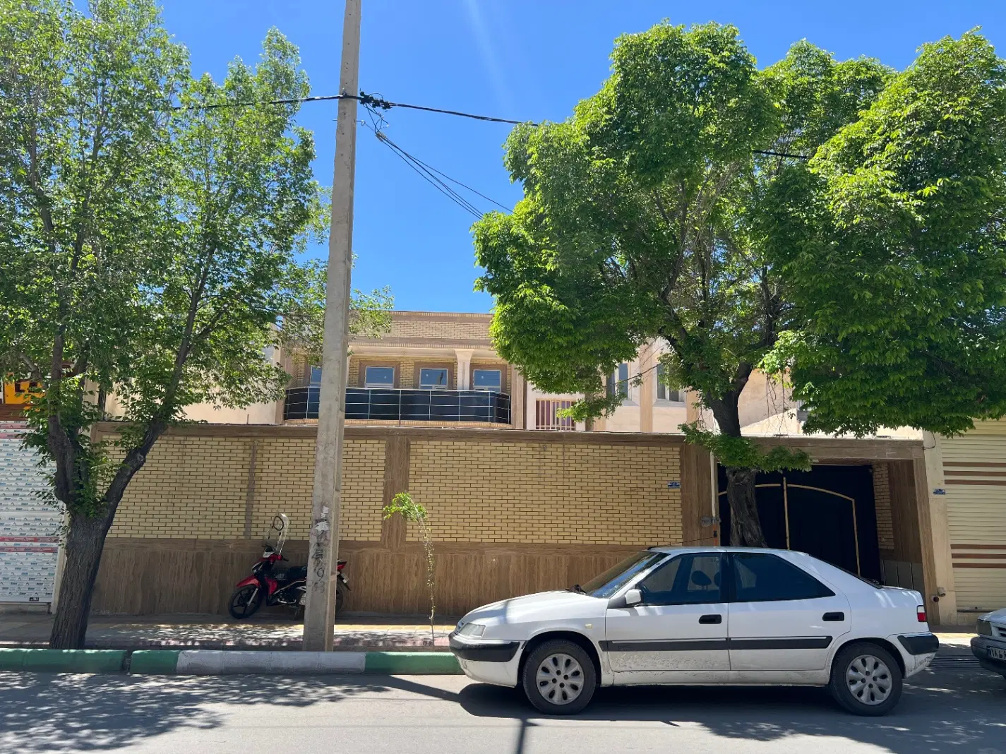 خانه تجاری مسکونی