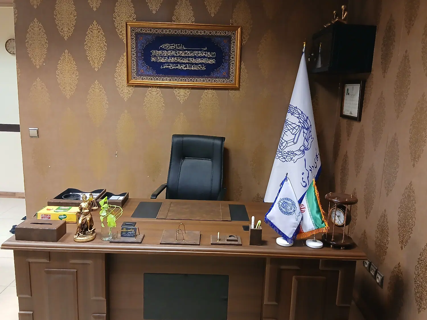 اجاره دفتر وکالت