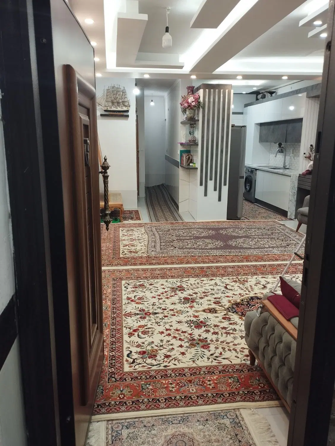خانه دو طبقه چرمسازی.
