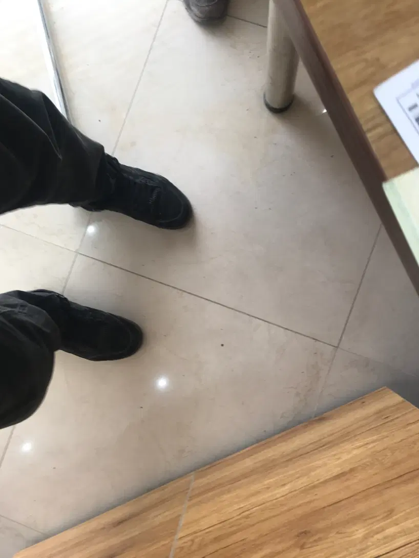 غ ر فه