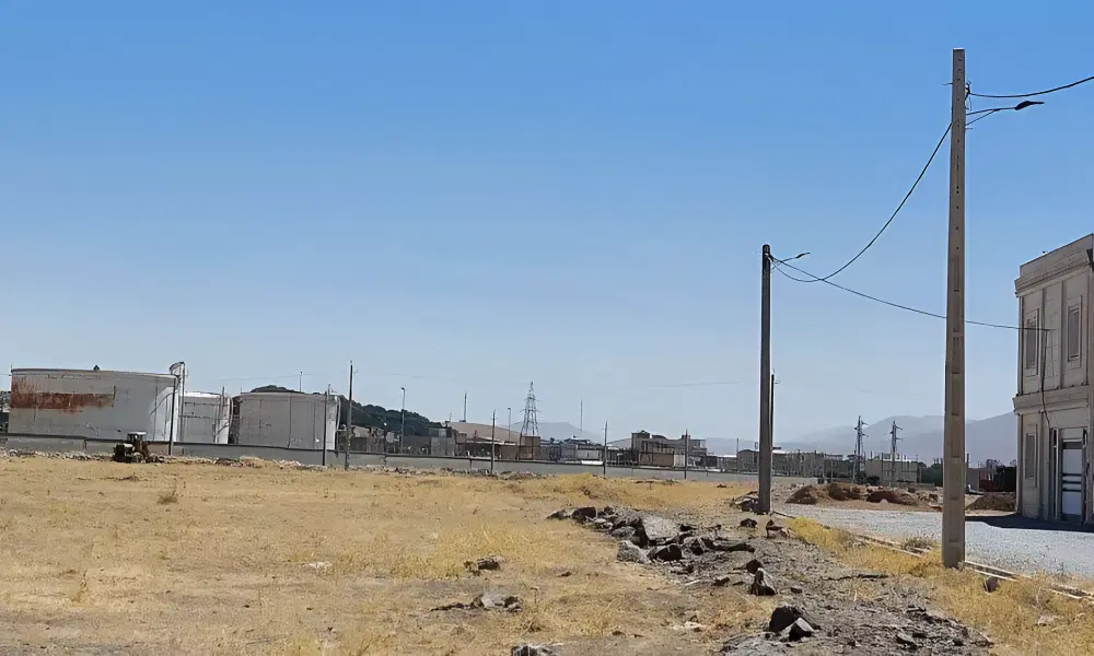 زمین شرکت نفت آماده ساخت