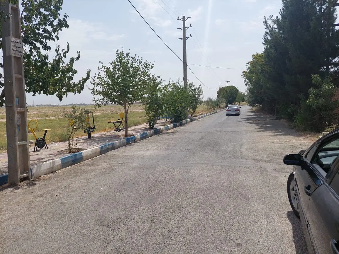 ۳۰۰ مترزمین سند دار آب برق گاز بر بلوار
