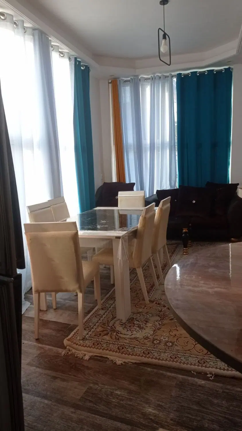خانه لوکس ویلایی مشرف به تالاب امیرکلایه