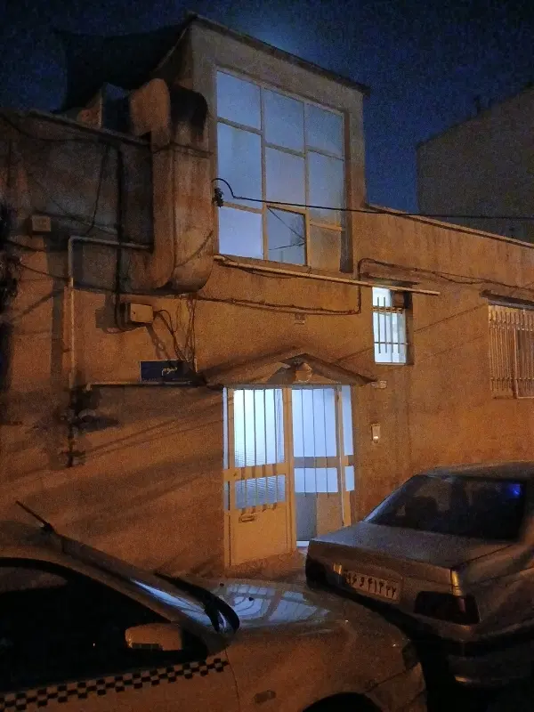 خانه کلنگی دو نبش