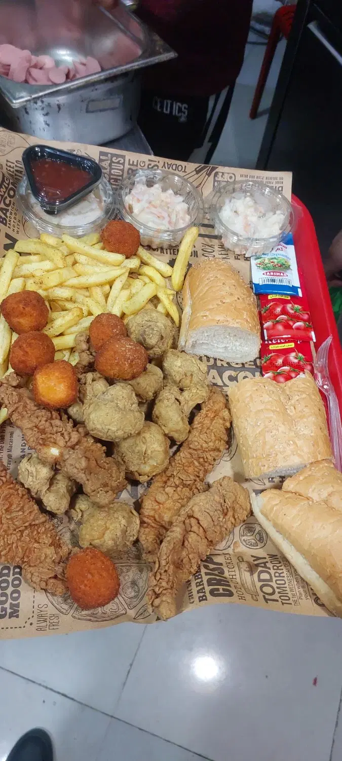 اجاره فست فود آماده با وسایل کامل