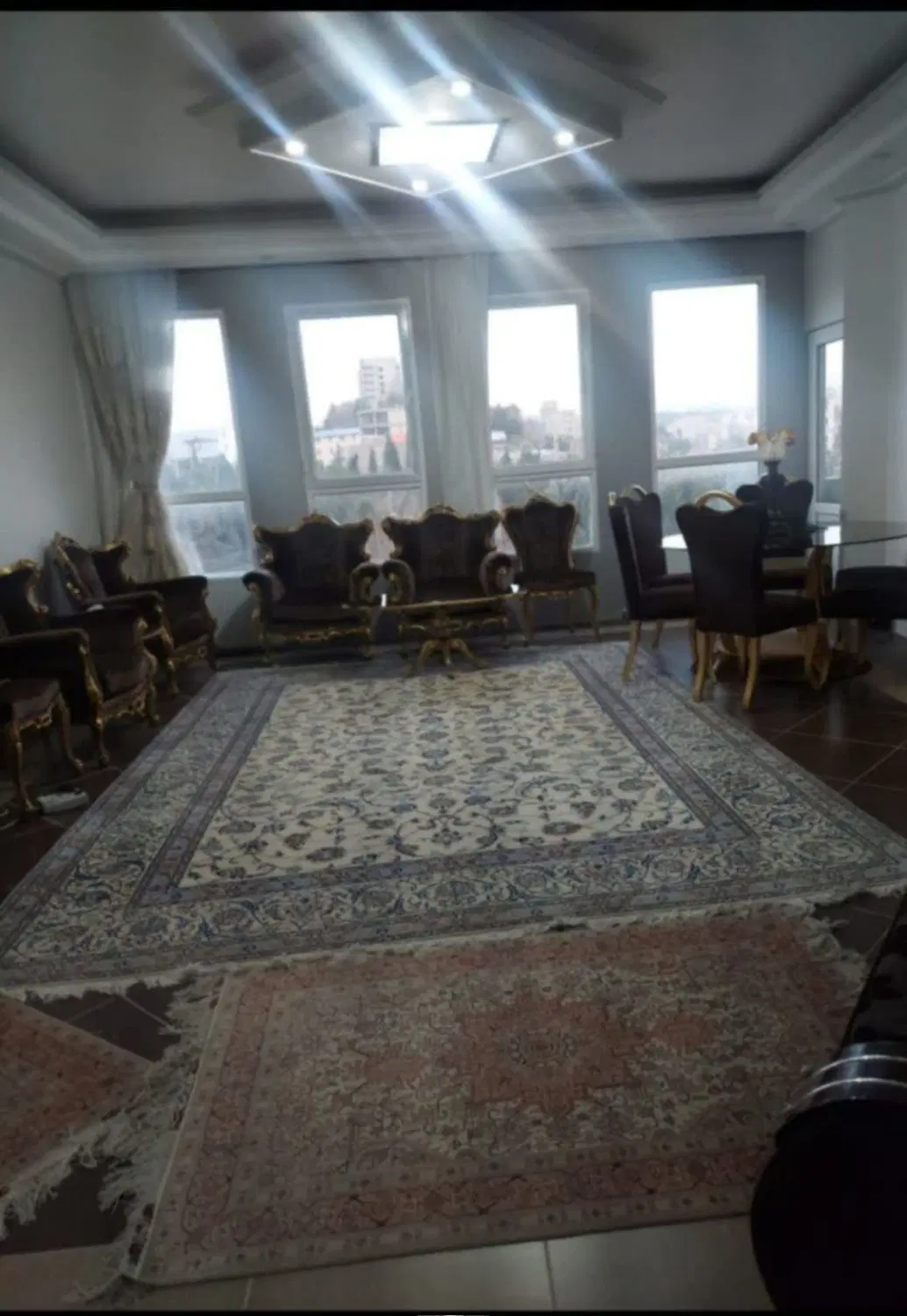 آپارتمان ۱۰۵ متری سه خوابه  مطهری(سرچشمه)