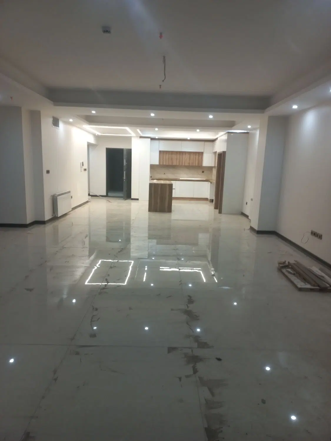 ۱۷۰متری نوساز کلید نخورده فول امکات