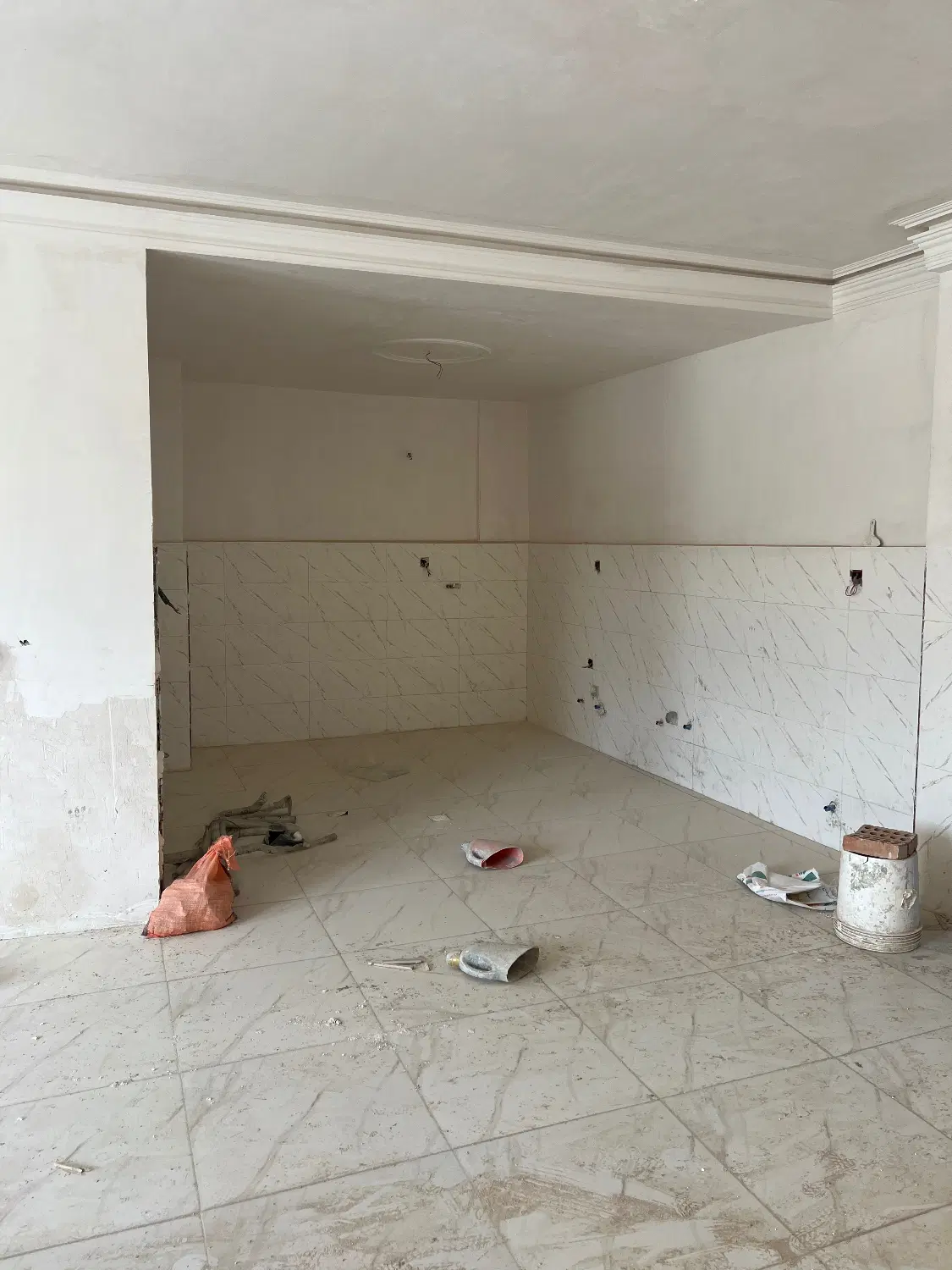 آپارتمان ۹۰ متر خادم اباد