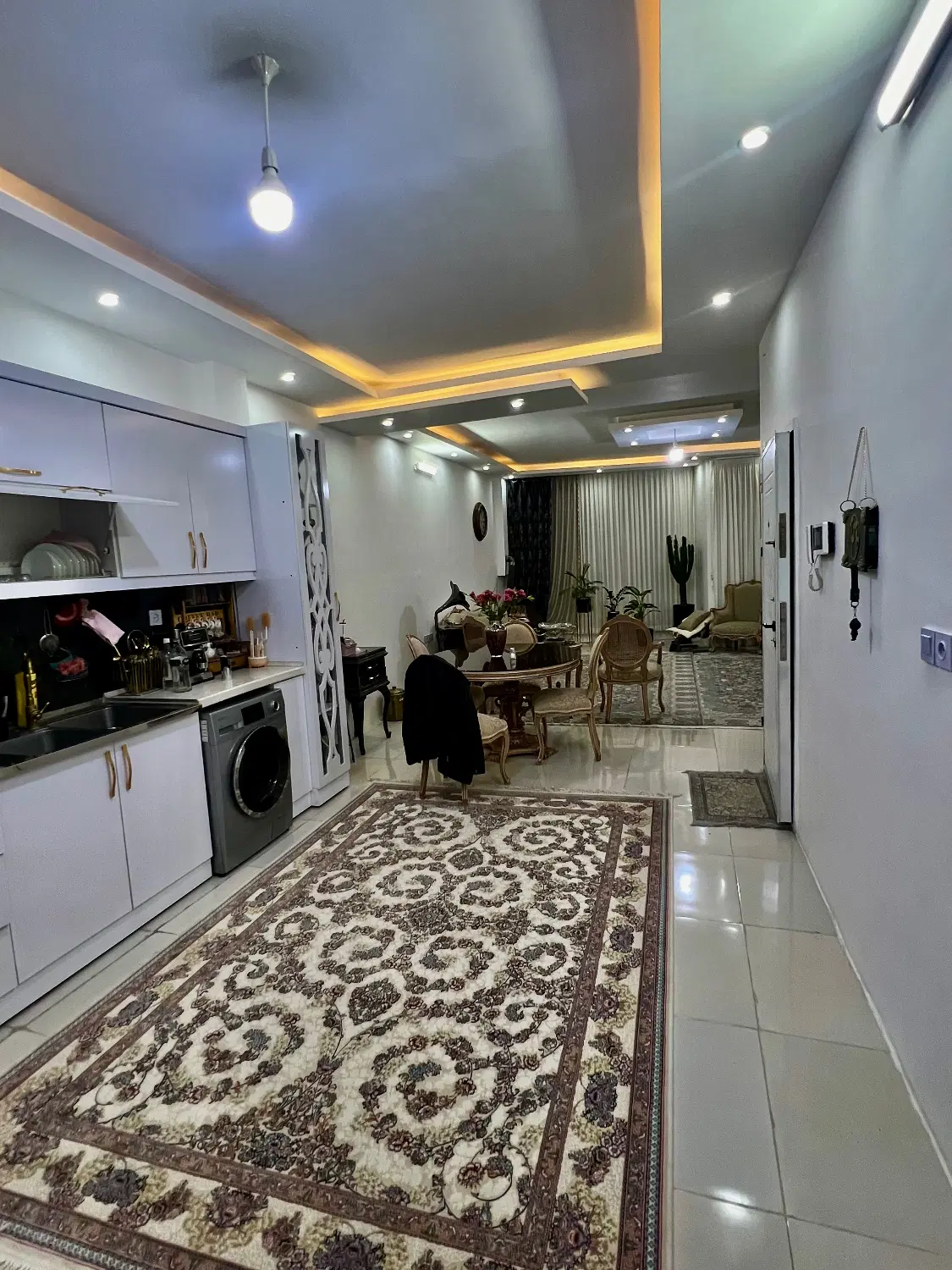خانه آپارتمان با هوایی و پارکینگ ابرده