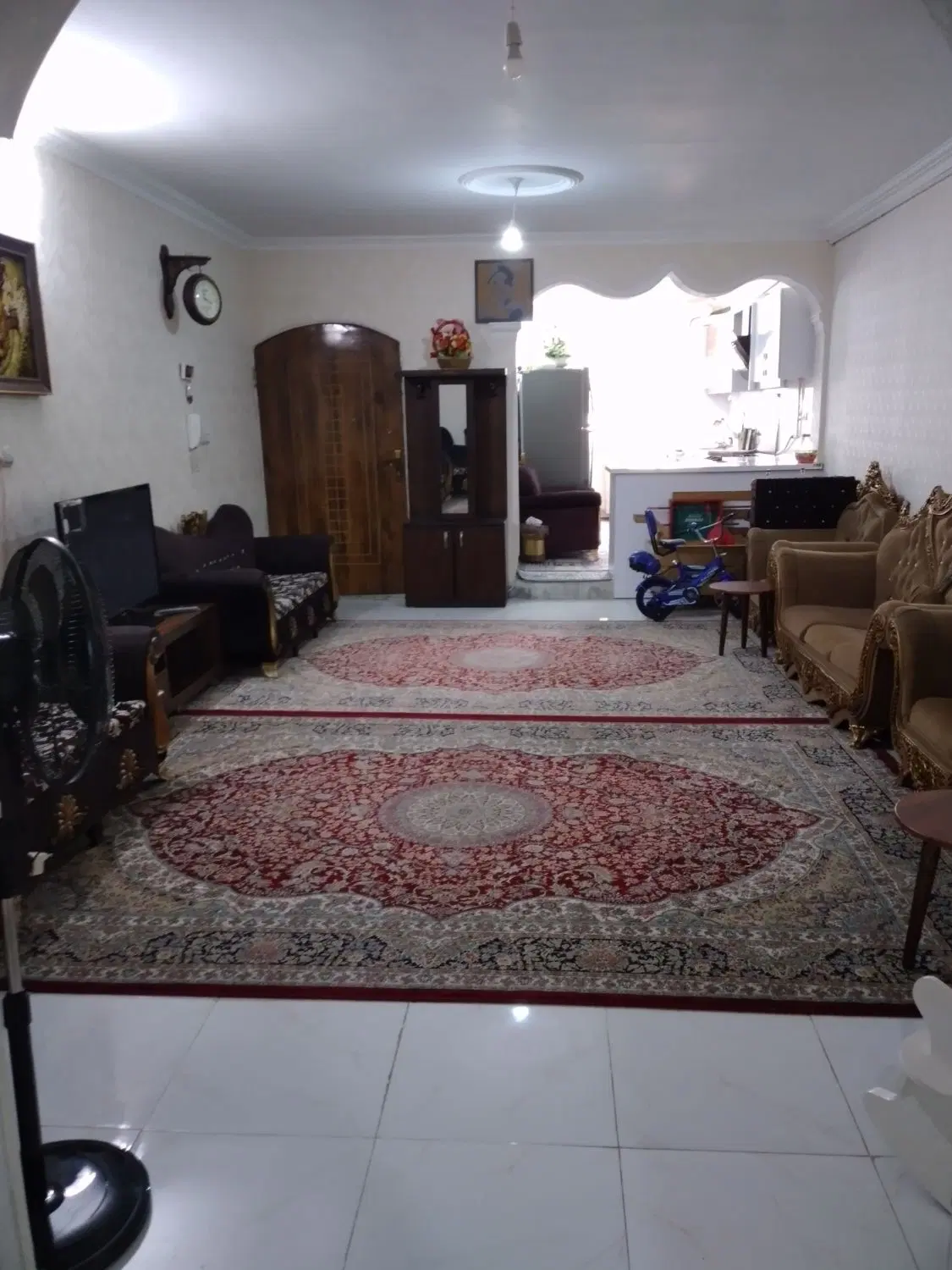 واحد اپارتمان کشاورز