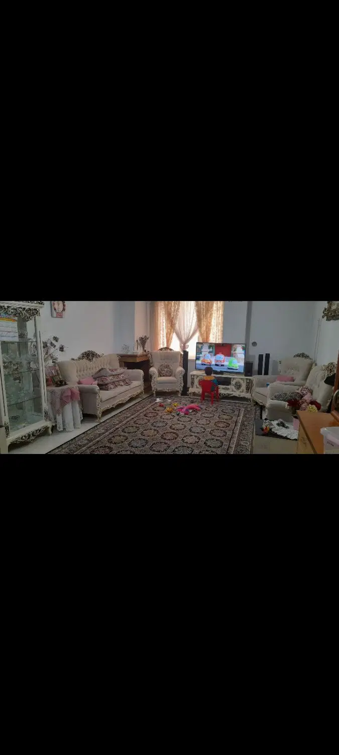 68 متری دوخواب_ پارکینگ اختصاصی_ آسانسور_انباری