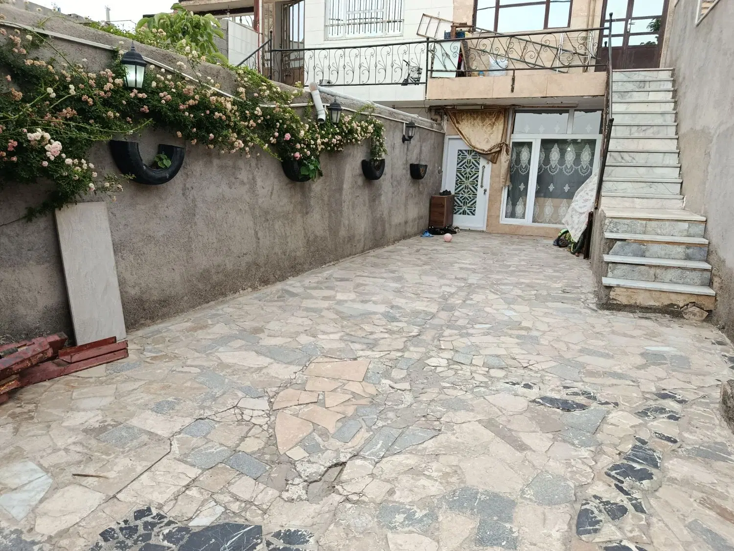 فروش آپارتمان شیک