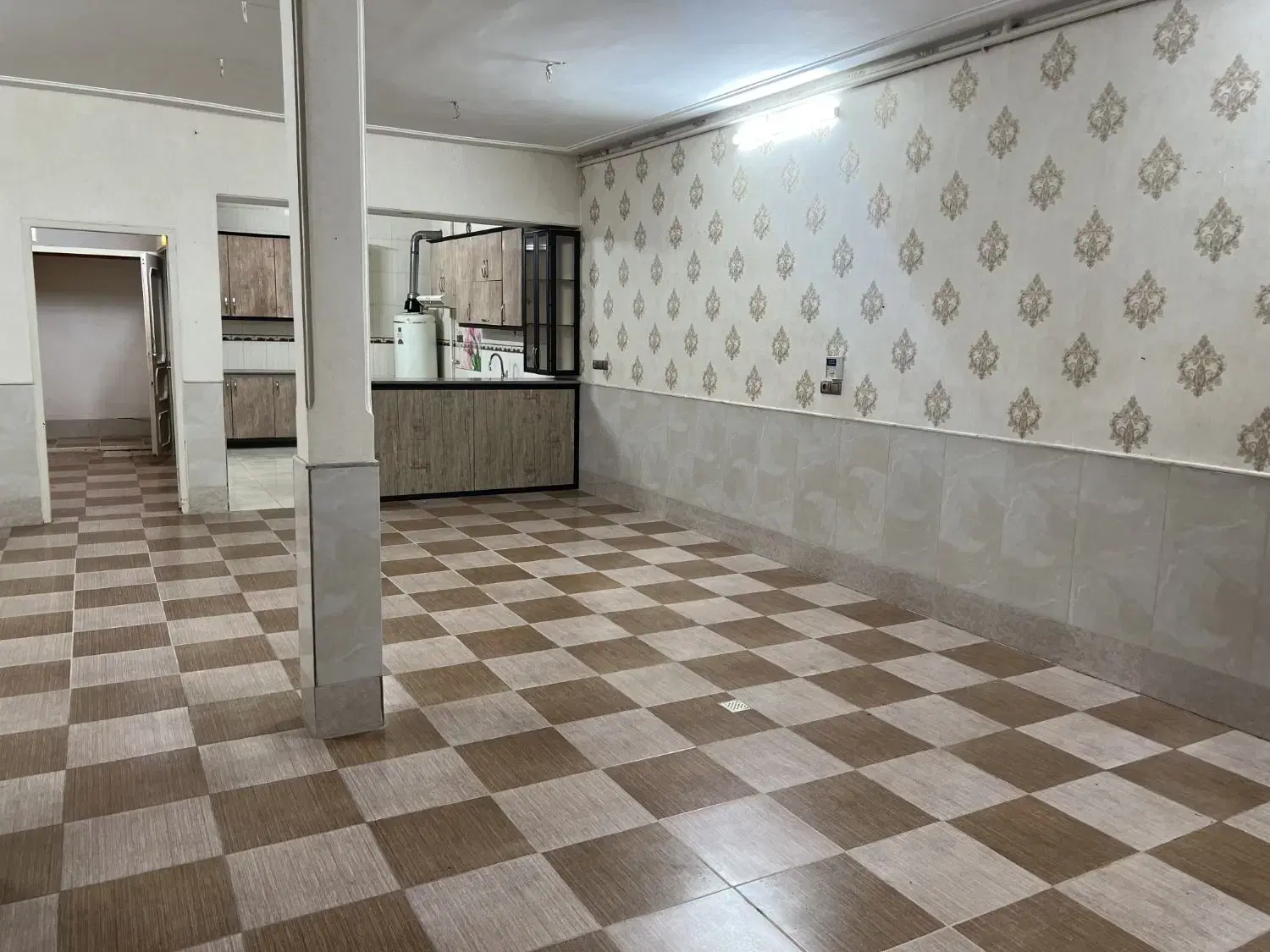 اجاره زیر زمین ویلایی باجک دو