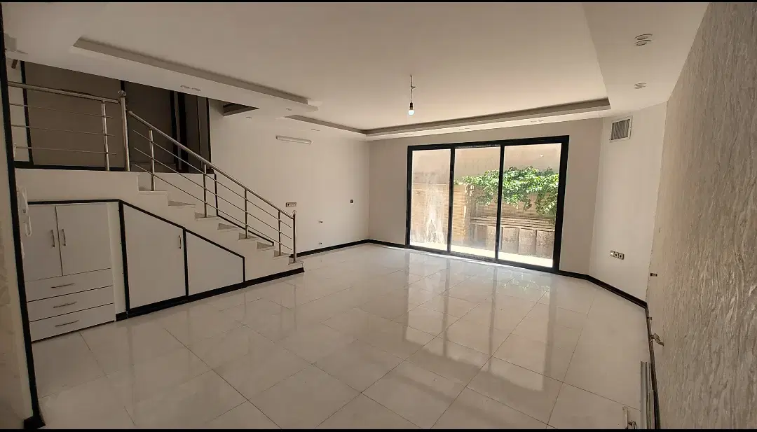 همکف خوش نقشه خانه کارگر
