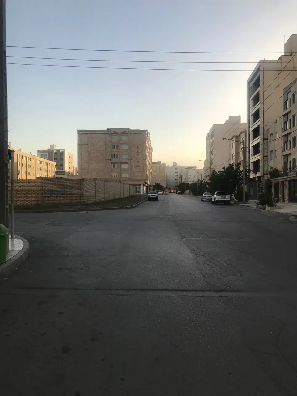 زمین در قلب مشهد شهدا مجاور امام رضا