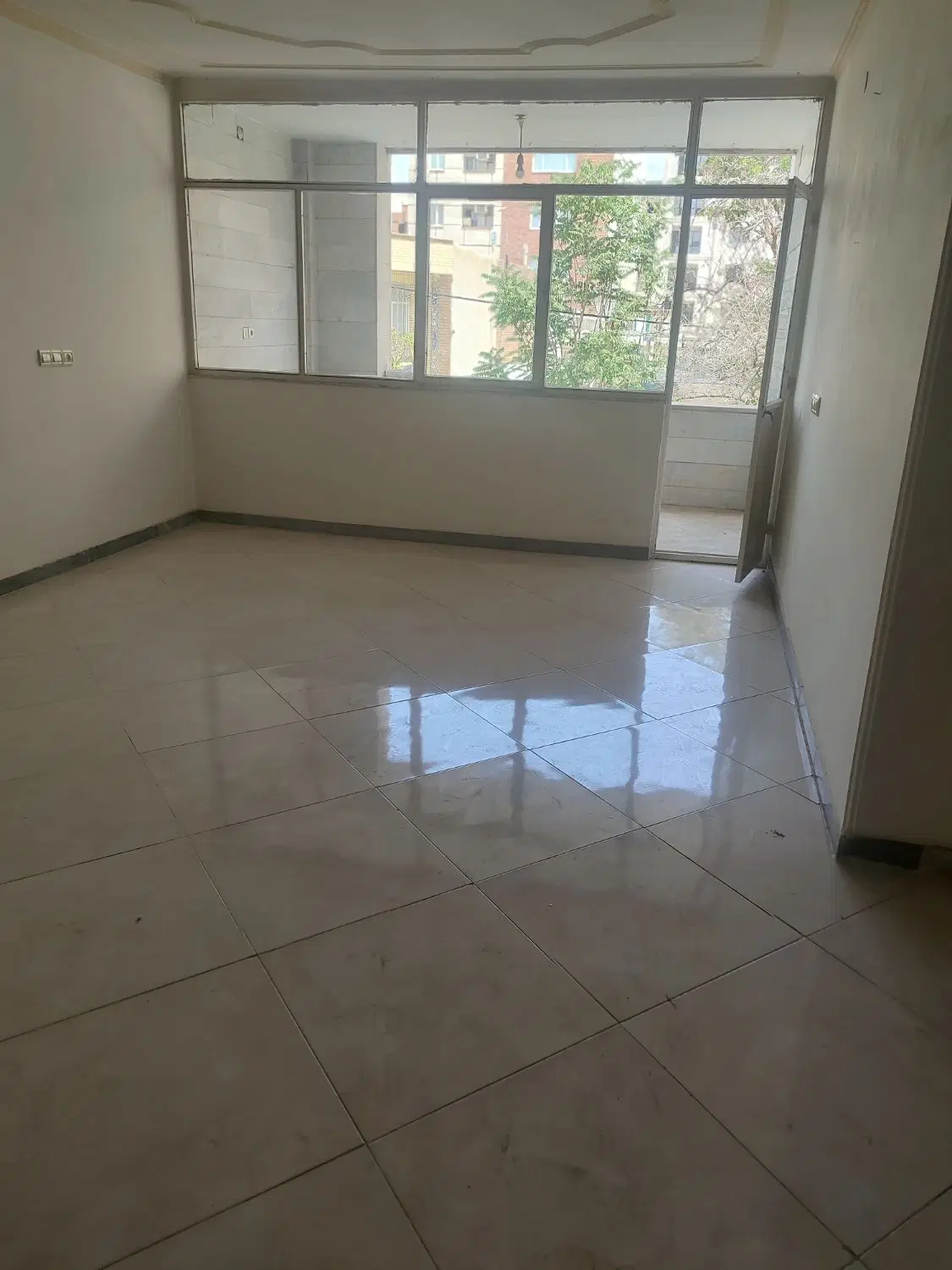 واحد فول امکانات دوخوابه دو واحدی 155متری