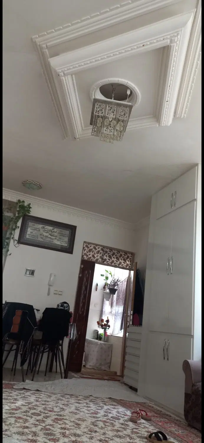 منزل فروشی دوبلکس همراه مغازه نبش خیابان اصلی