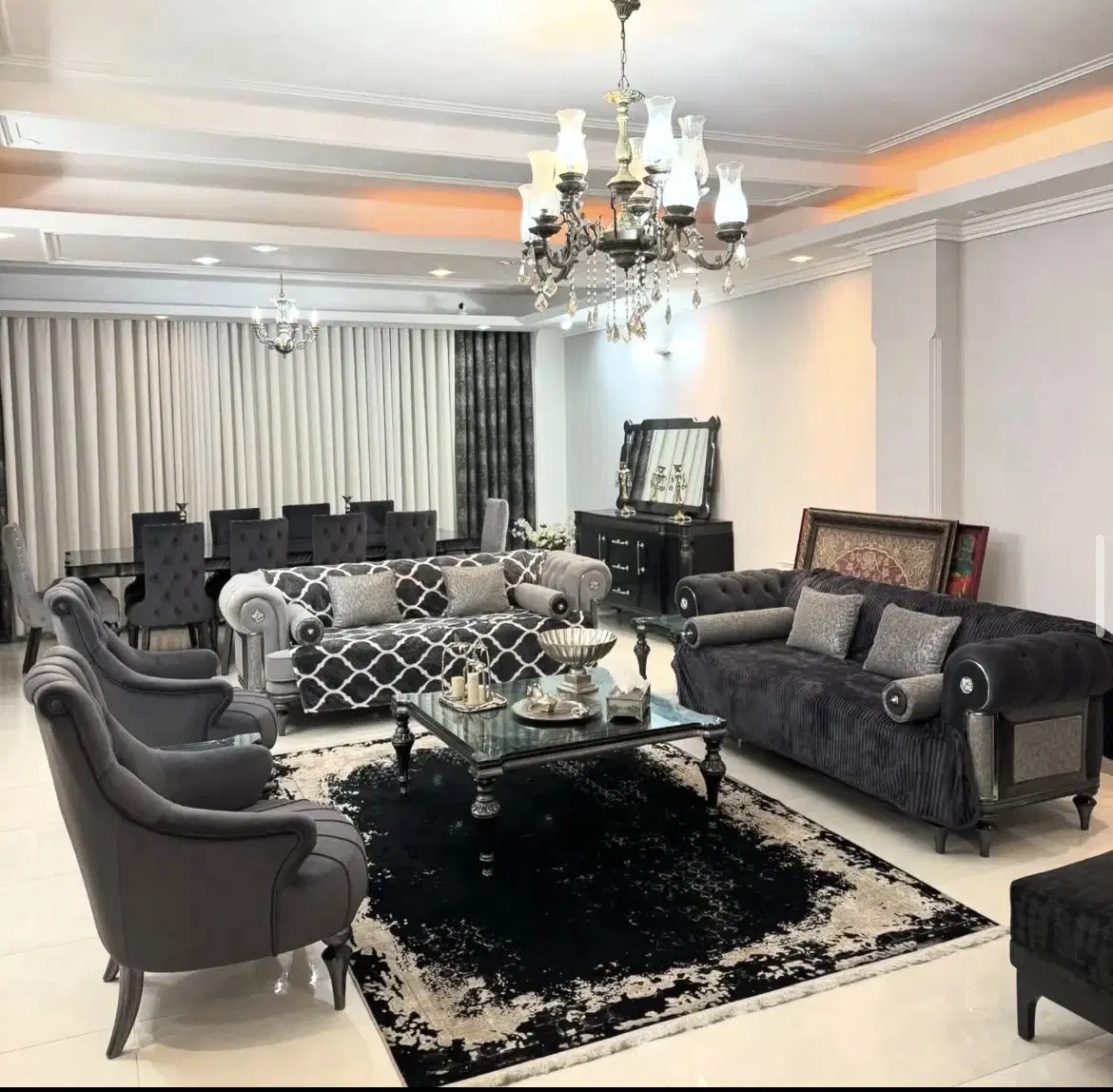 ۱۱۵متر_تاپ لوکیشن_خوش نقشه_غرق نور_شخصی