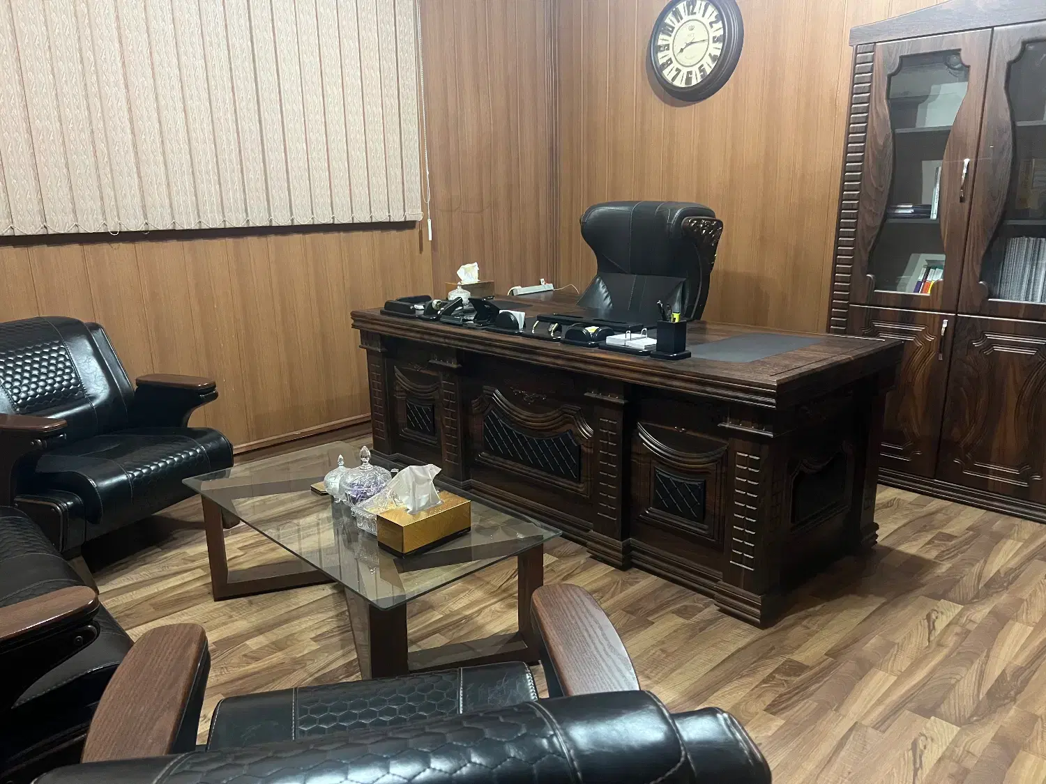 اجاره اتاق اداری باتجهیزات